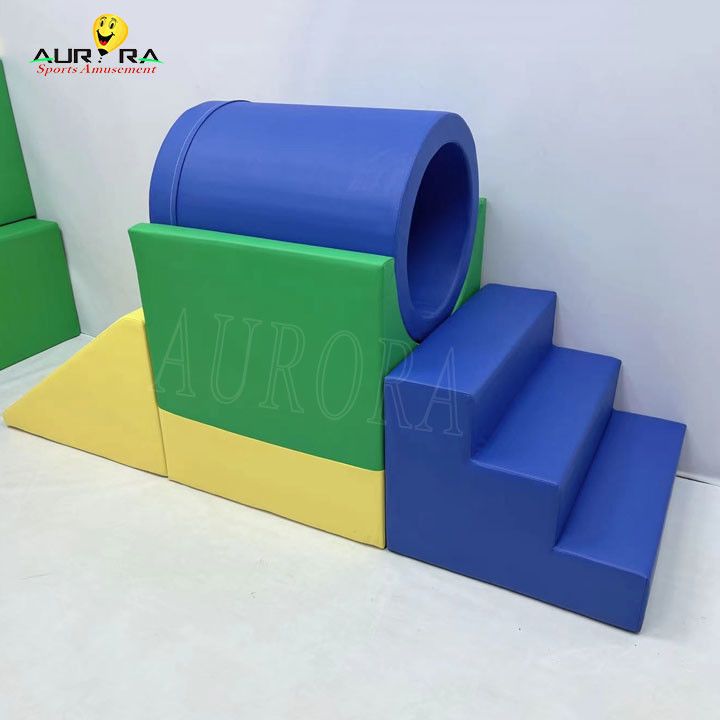 Equipo de juegos suaves para bebés de color para niños pequeños