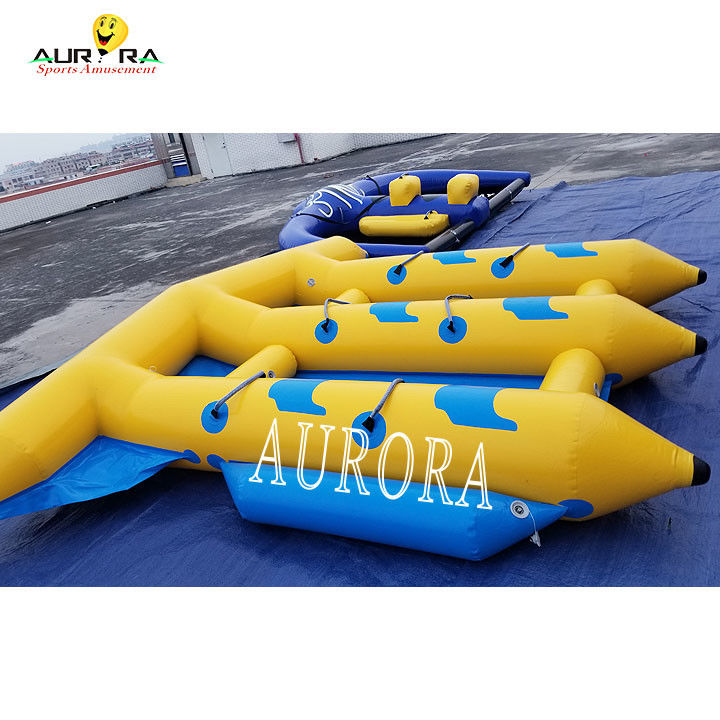 Deportes acuáticos coloridos Remolcables Inflables Banano Barco Tubo Peces voladores para el mar