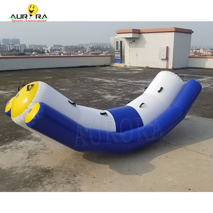 Juguete de agua de doble rocker de color PVC inflable