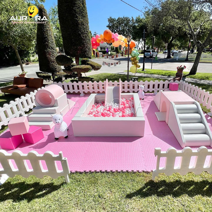 Equipo de juegos suave blanco rosa precio de fábrica alta calidad niños centro comercial de interior