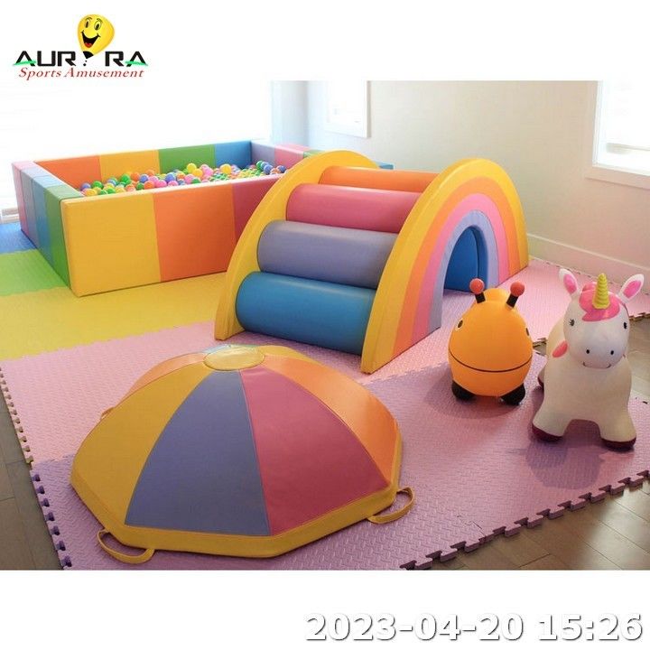 Cuero PU para niños Equipo de juego suave Bloque de espuma Campo de juego interior Pelota Piscina azul