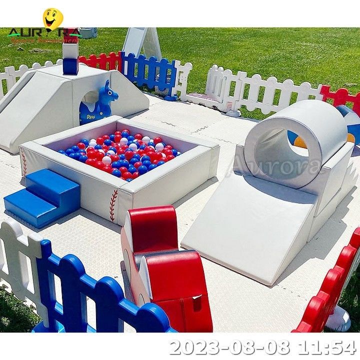 Equipo de juegos de pelota de juego suave