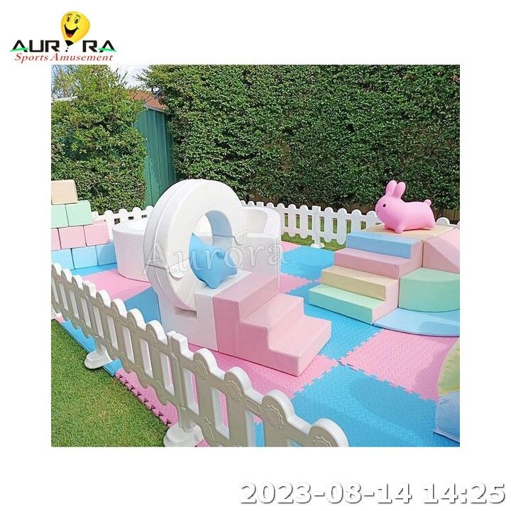 Niños Blanco Verde Soft Play Bloques de espuma juego Con equipo de juego de bola Pit Soft