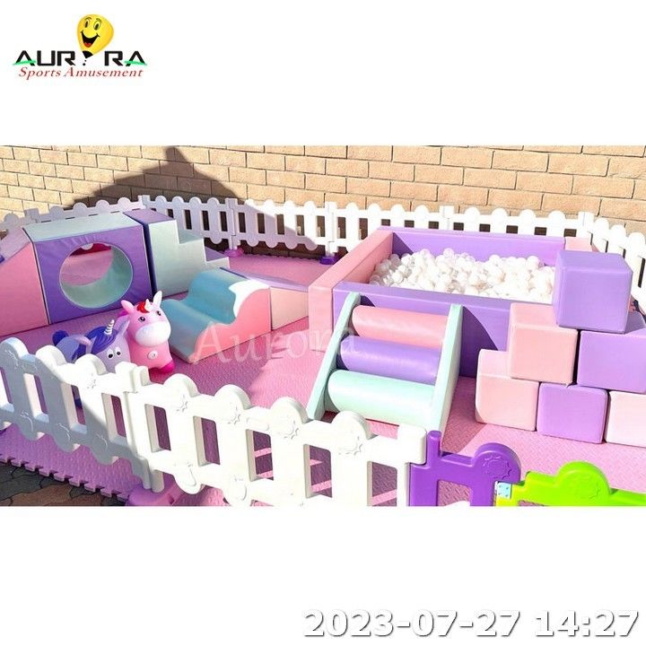 Equipo de juegos suave rosa púrpura cerca de juegos suaves para niños juegos suaves conjuntos