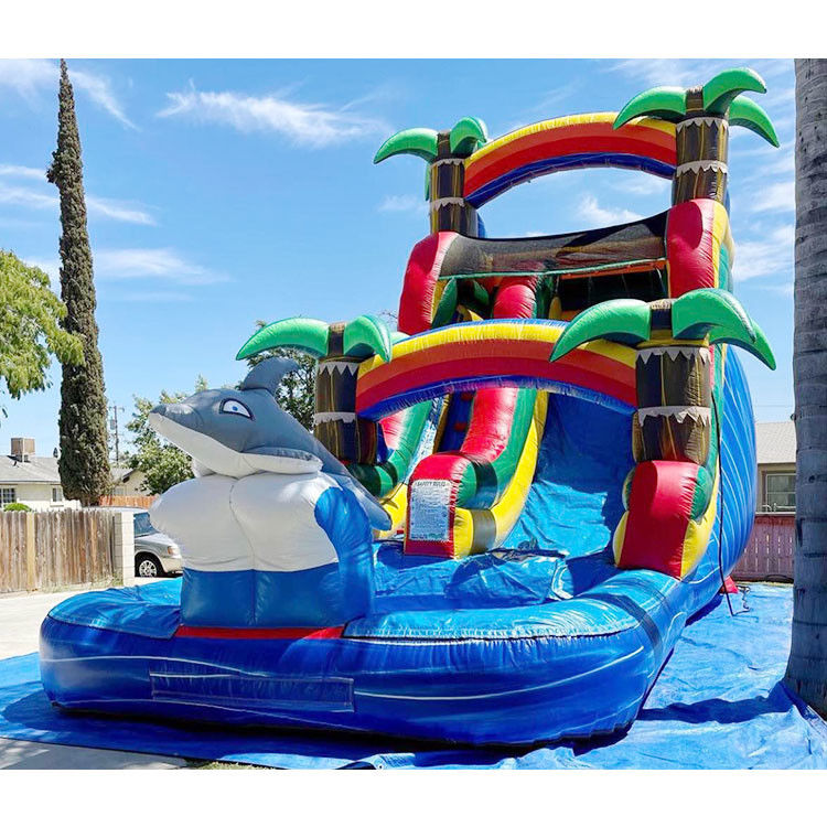 Deslizamientos de agua inflables baratos 24'H Triple Lane Deslizamientos de agua tropicales gigantes para adultos