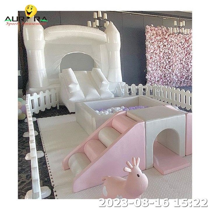 Juguetes de juego al aire libre Equipo de juego al aire libre Indoor Soft Play Rosa con portero