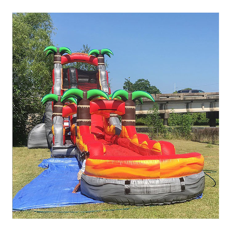 Deslizador de agua para niños de aire libre azul con piscina para adultos